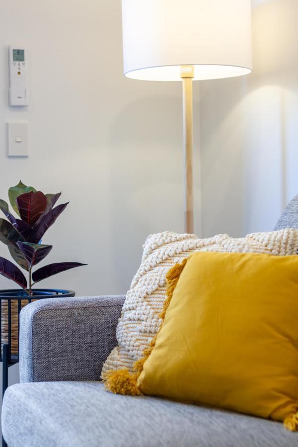Walk To Central City 2 Bed 2 Bath. Madras Street Christchurch Buitenkant foto