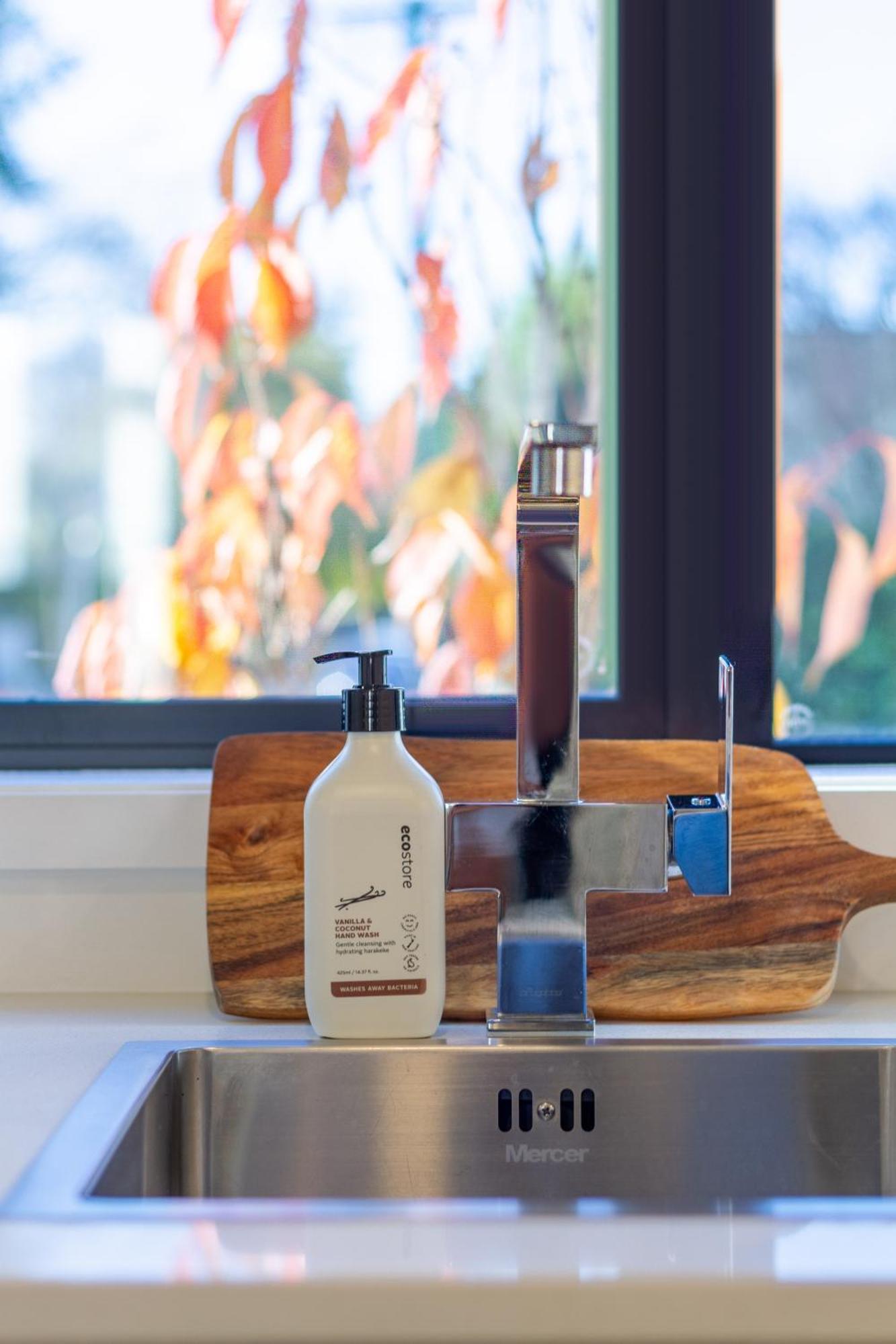 Walk To Central City 2 Bed 2 Bath. Madras Street Christchurch Buitenkant foto
